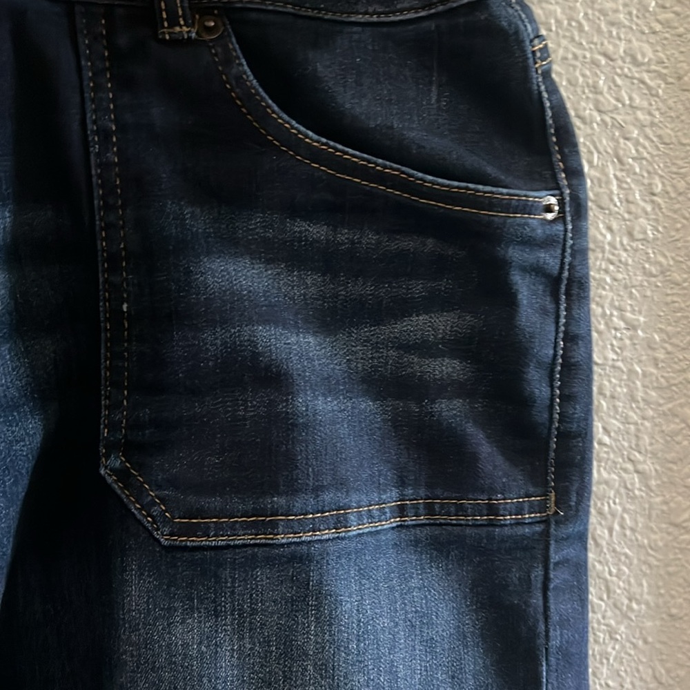 Lane Bryant shorts size 28 like new - Picture 5 of 5